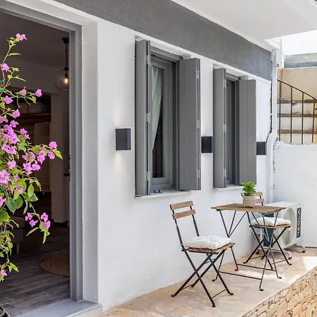 The Grey - & Stylish Island Retreat